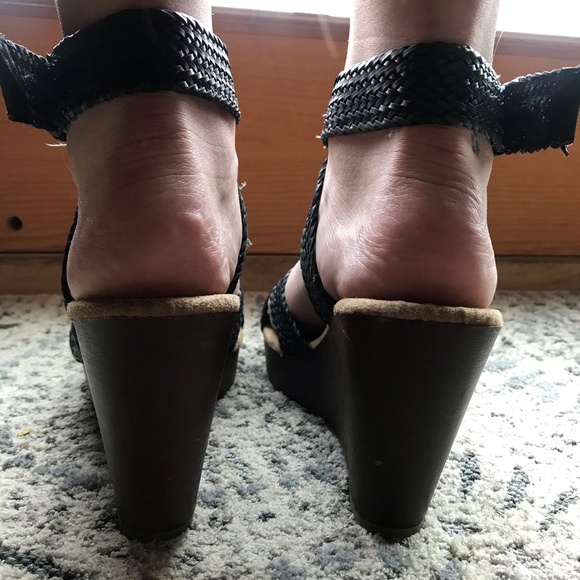 Old Navy Wedges - Picture 4 of 5